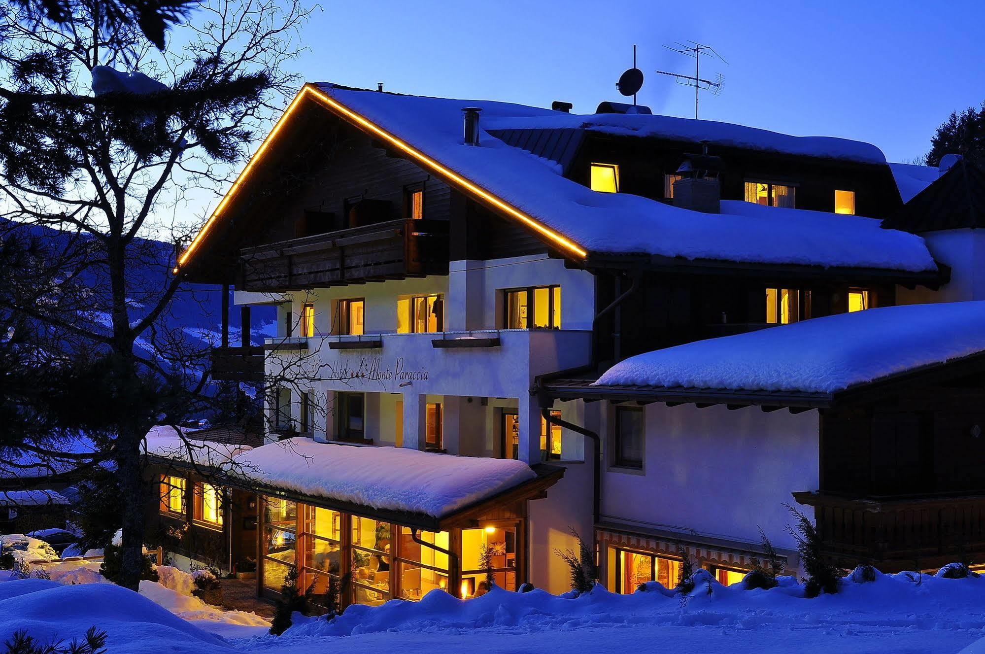Hotel Monte Paraccia San Vigilio Di Marebbe Exterior photo